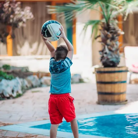 Magnolia Garden Apartahotel Sunny Beach