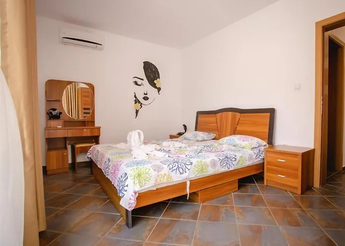 Lejlighedshotel Magnolia Garden 3*