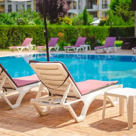Aparthotel Magnolia Garden 2*