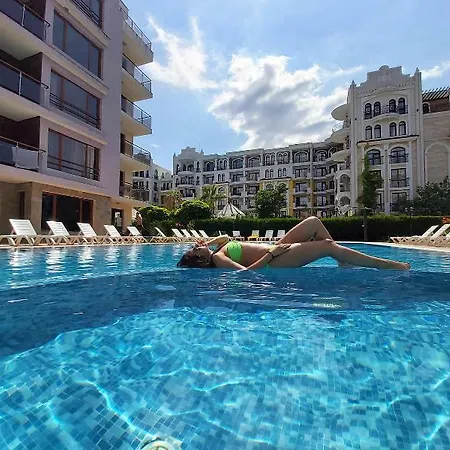 아파트호텔 Magnolia Garden 3*