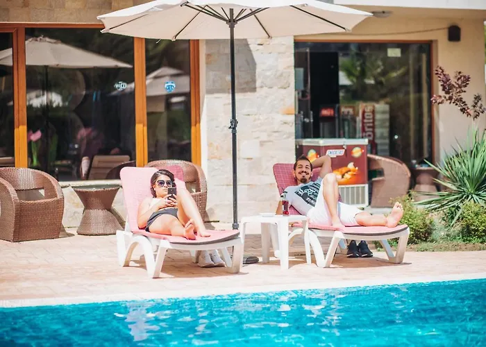 Apartahotel Magnolia Garden Sunny Beach