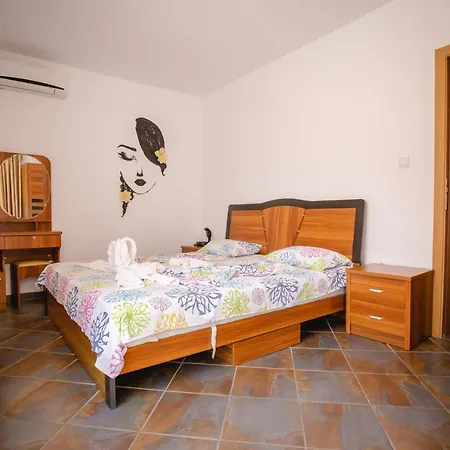 מלון דירות Magnolia Garden