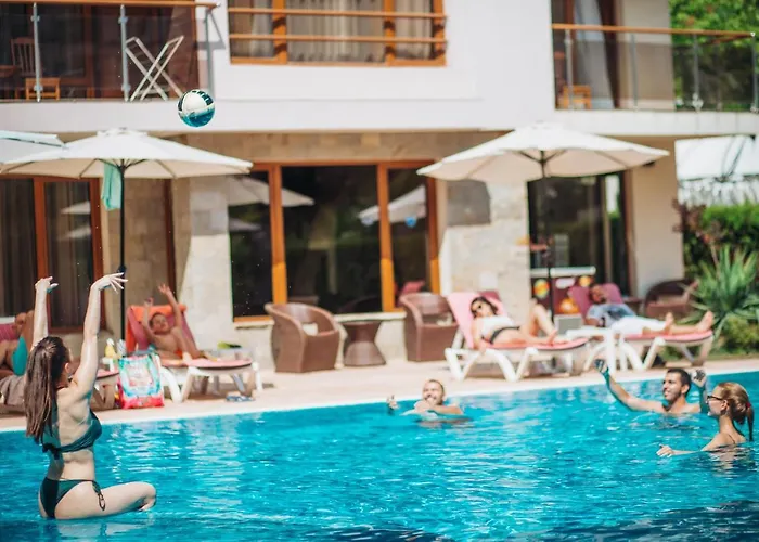 Magnolia Garden Sunny Beach